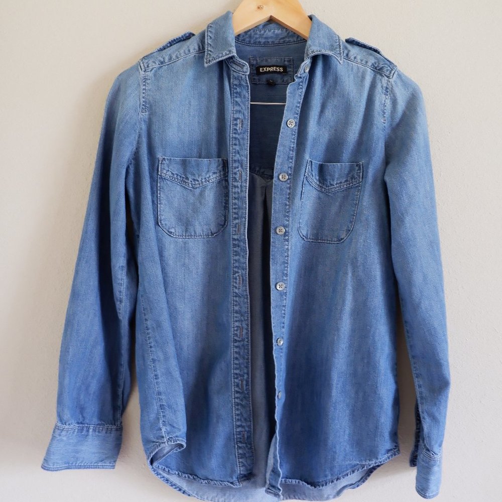 Express women denim shirt - Picture 2 of 7